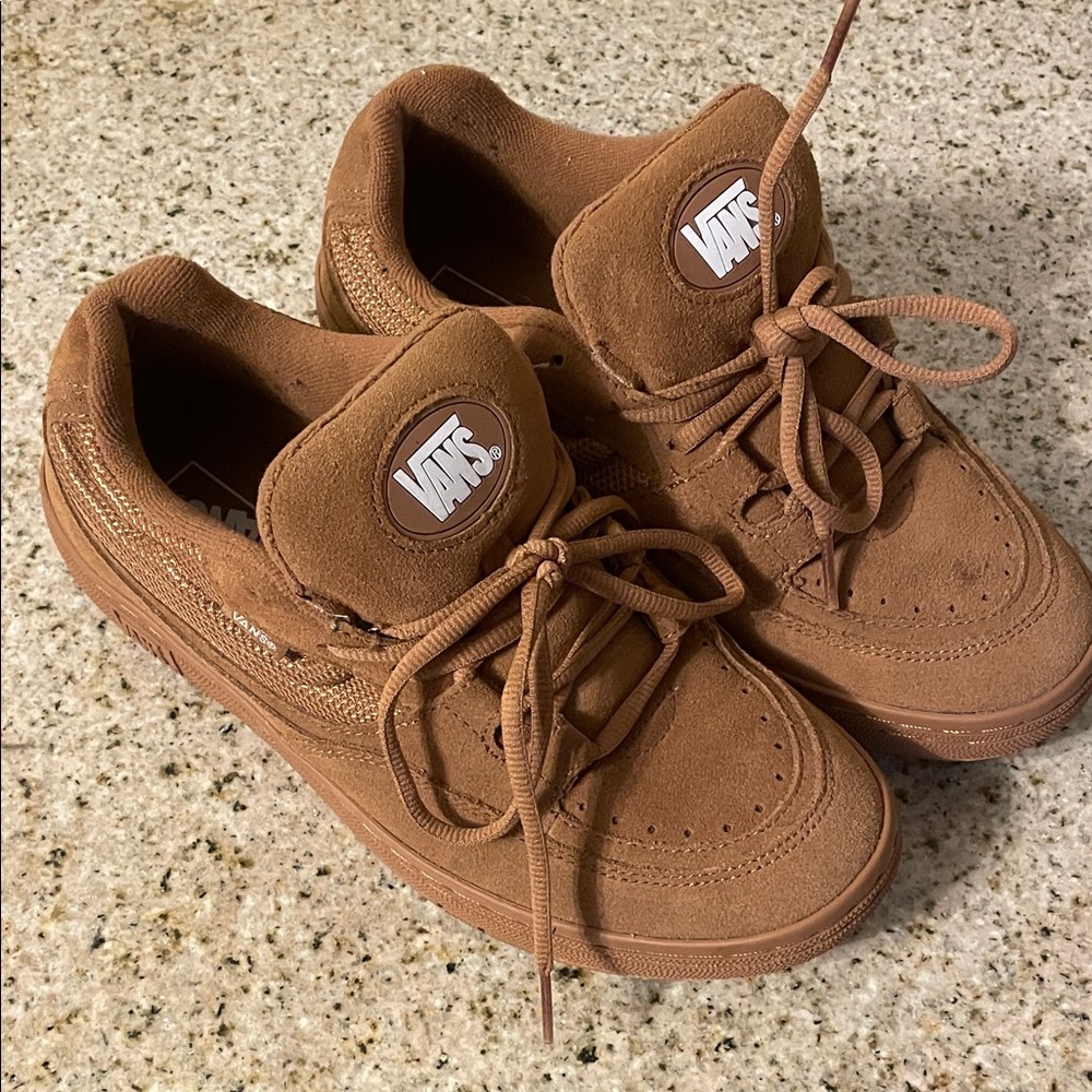 Vans Classic Tan Suede Sneakers tried on one size 9